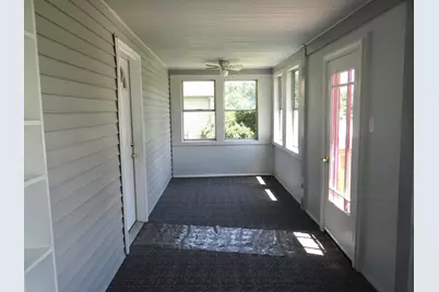 190 W Maple Street, Coal City, IL 60416 - Photo 9