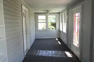 190 W Maple St, Coal City, IL 60416 - Photo 9