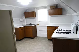 190 W Maple St, Coal City, IL 60416 - Photo 37