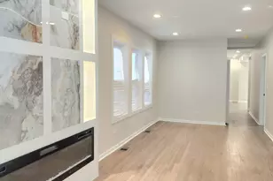 8816 S Laflin St, Chicago, IL 60620 - Photo 5