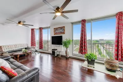 40 N Tower Road #16N, Oak Brook, IL 60523 - Photo 5