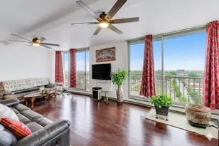 40 N Tower Rd, Oak Brook, IL 60523 - Photo 5