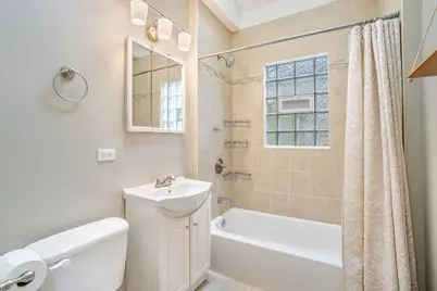 1243 Euclid Avenue, Berwyn, IL 60402 - Photo 15