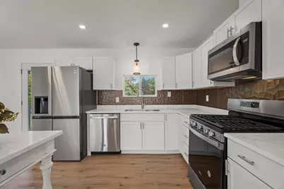 220 N Ashbury Avenue, Bolingbrook, IL 60440 - Photo 5