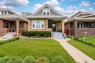 1533 N Menard Ave, Chicago, IL 60651 - Photo 1