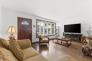 5253 S Moody Ave, Chicago, IL 60638 - Photo 17