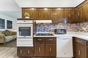 5253 S Moody Ave, Chicago, IL 60638 - Photo 19