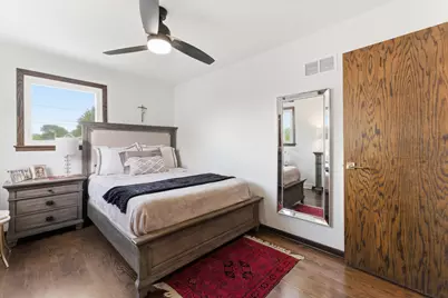 5253 S Moody Avenue, Chicago, IL 60638 - Photo 27