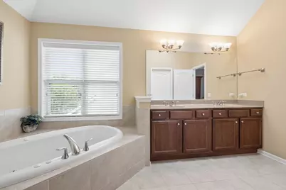 12237 Winterberry Lane, Plainfield, IL 60585 - Photo 25