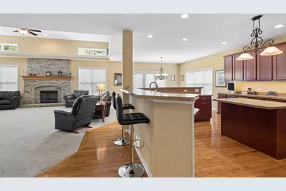 12237 Winterberry Lane, Plainfield, IL 60585 - Photo 9