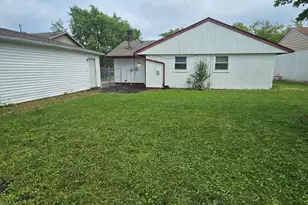 22148 E Churchill Dr, Richton Park, IL 60471 - Photo 9