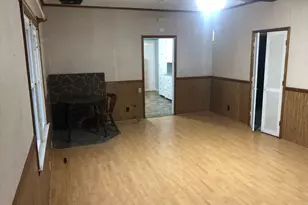 708 E 11th St, Centralia, IL 62801 - Photo 9