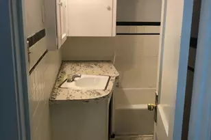 708 E 11th St, Centralia, IL 62801 - Photo 5