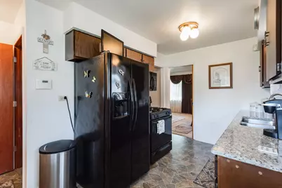 [Address not provided], Zion, IL 60099 - Photo 5