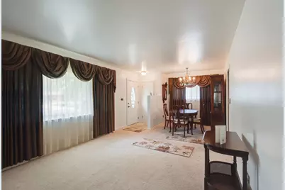 [Address not provided], Zion, IL 60099 - Photo 3