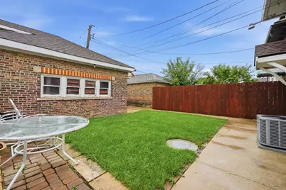 1601 S 51st Court, Cicero, IL 60804 - Photo 33