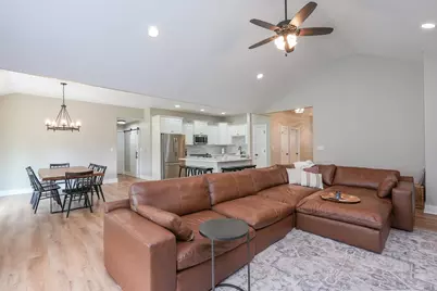 3172 Sun Valley Drive, Kankakee, IL 60901 - Photo 21