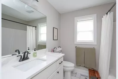 3172 Sun Valley Drive, Kankakee, IL 60901 - Photo 9