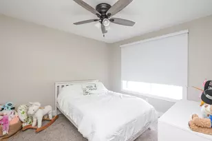 3172 Sun Valley Dr, Kankakee, IL 60901 - Photo 7