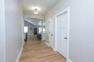 3172 Sun Valley Dr, Kankakee, IL 60901 - Photo 5