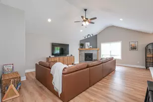 3172 Sun Valley Dr, Kankakee, IL 60901 - Photo 19