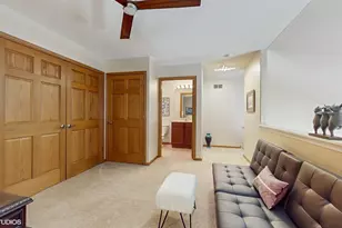 301 W Eagle Ct, Waukegan, IL 60087 - Photo 21