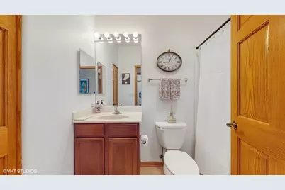 301 W Eagle Court, Waukegan, IL 60087 - Photo 19