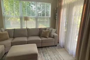 301 W Eagle Ct, Waukegan, IL 60087 - Photo 15