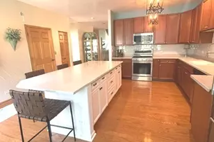 301 W Eagle Ct, Waukegan, IL 60087 - Photo 7