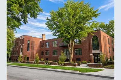 125 S Vine Street #1, Hinsdale, IL 60521 - Photo 1