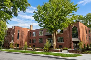 125 S Vine St, Hinsdale, IL 60521 - Photo 1
