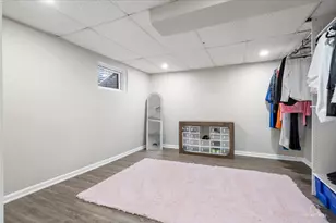 875 Horne Terrace, Des Plaines, IL 60016 - Photo 29