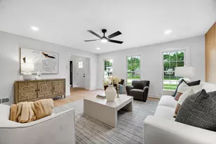 966 W Bauer Rd, Naperville, IL 60563 - Photo 5