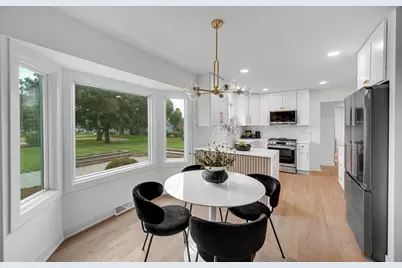 966 W Bauer Road, Naperville, IL 60563 - Photo 9