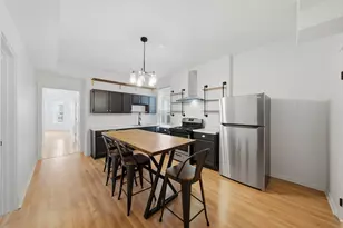 852 N Christiana Ave, Chicago, IL 60651 - Photo 3