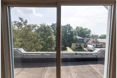 7047 N 26th Parkway, Berwyn, IL 60402 - Photo 27