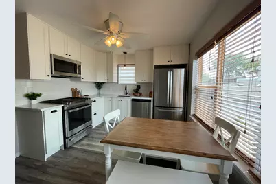 3955 W Huron Street, Chicago, IL 60624 - Photo 9