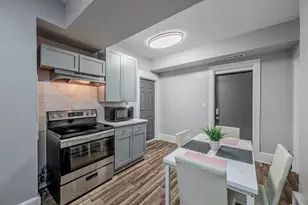 13-15 S West St, Aurora, IL 60505 - Photo 21