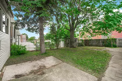 1702 W 71st Street, Chicago, IL 60636 - Photo 11