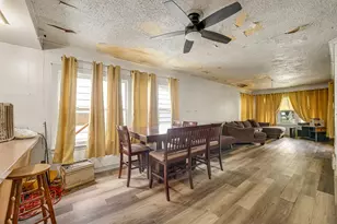 1702 W 71st St, Chicago, IL 60636 - Photo 7