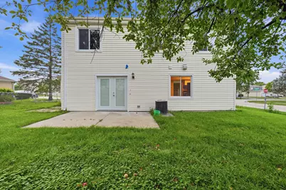 5039 Chambers Drive, Hoffman Estates, IL 60010 - Photo 35