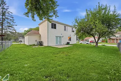5039 Chambers Drive, Hoffman Estates, IL 60010 - Photo 37