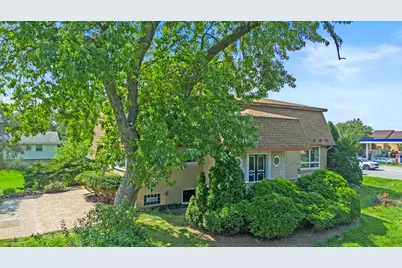 288 Middaugh Road, Clarendon Hills, IL 60514 - Photo 5
