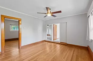 288 Middaugh Rd, Clarendon Hills, IL 60514 - Photo 15