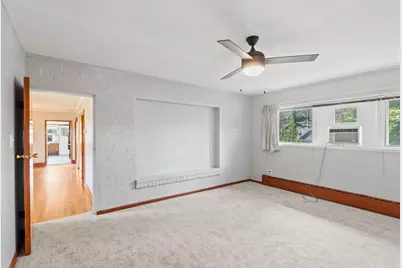 288 Middaugh Road, Clarendon Hills, IL 60514 - Photo 21