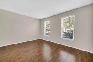 1421 Richmond Ln, Algonquin, IL 60102 - Photo 9