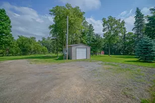 13855 W State Rd, Pecatonica, IL 61063 - Photo 27