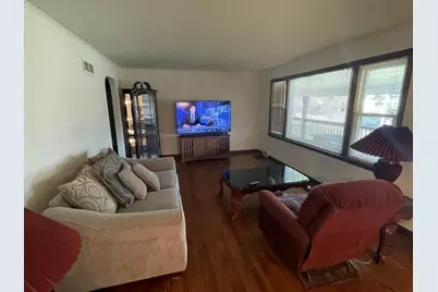 5620 W 83rd Street, Burbank, IL 60459 - Photo 3