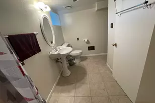 5620 W 83rd St, Burbank, IL 60459 - Photo 11