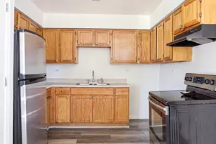 1250 West End Ave, Chicago Heights, IL 60411 - Photo 9